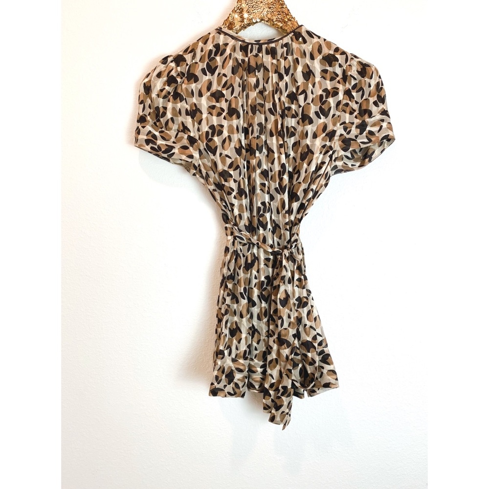 BCBG MAXAZRIA 100% Silk Leopard Print Blouse Top Small - Picture 4 of 6